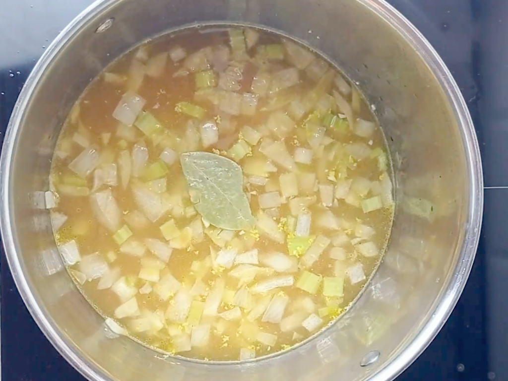 sazonando la sopa